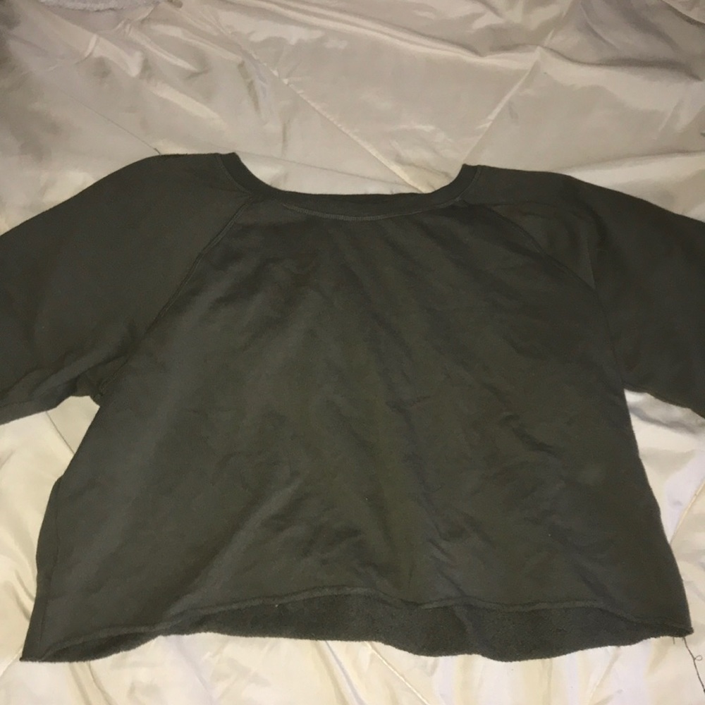 Green crop top